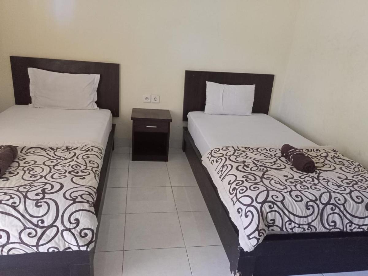 Roejas Sunset Apartment อูลูวาตู ภายนอก รูปภาพ